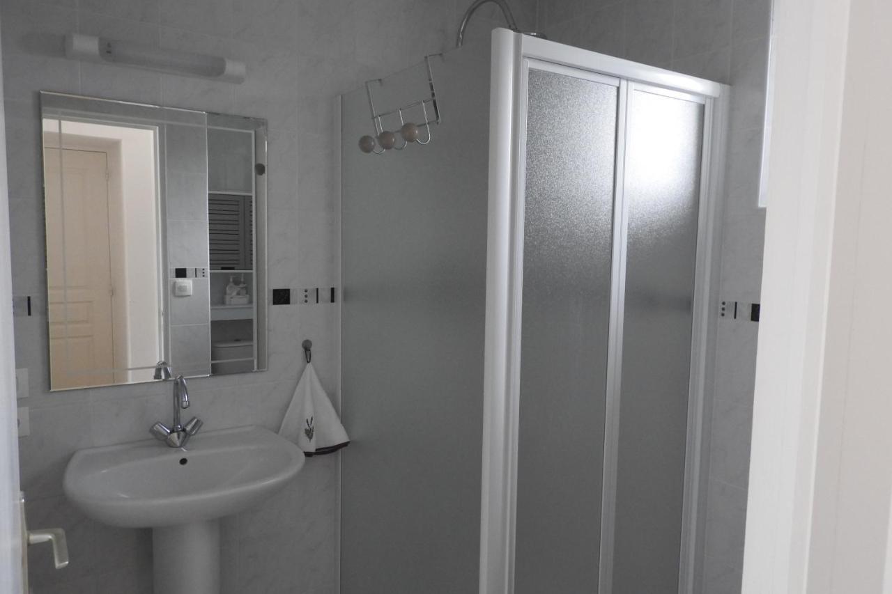 Chambres D'Hotes Elvire Et Laurent Barbey แซงต์-มารีย์-ดู-มองต์ ภายนอก รูปภาพ